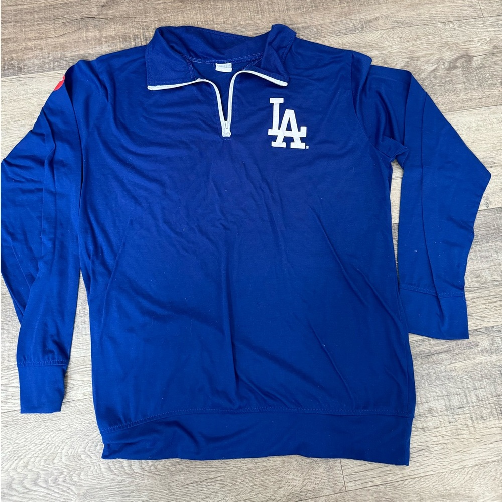 Dodger t shirt